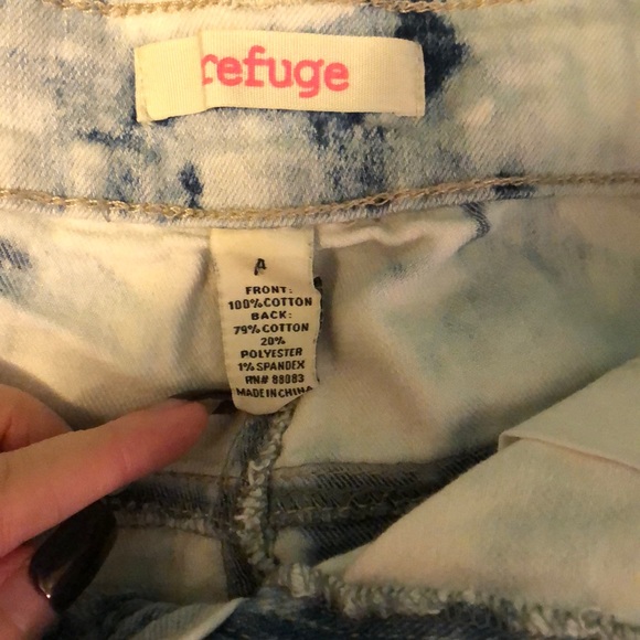 High waisted jean shorts - Picture 3 of 3